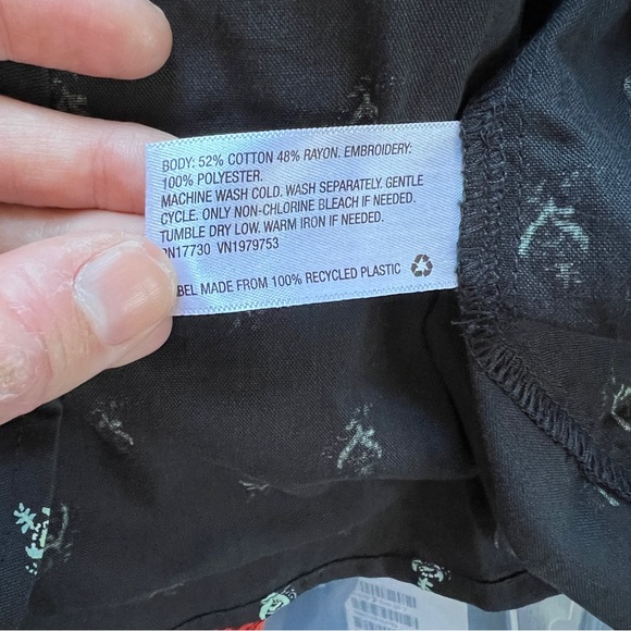 Universal Thread oversized collar floral blouse - Picture 2 of 6